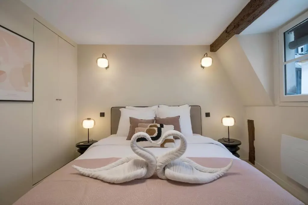 Studio 2Pers # Ile St Louis # Bord De Seine Apartment Paris